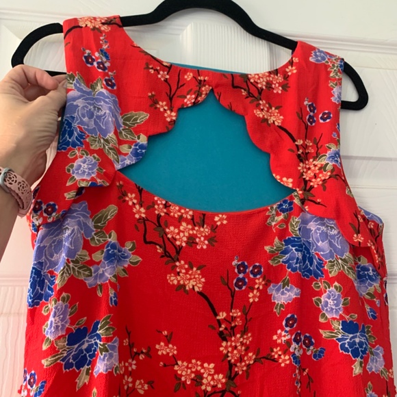 By and By floral scalloped dress - Picture 3 of 3